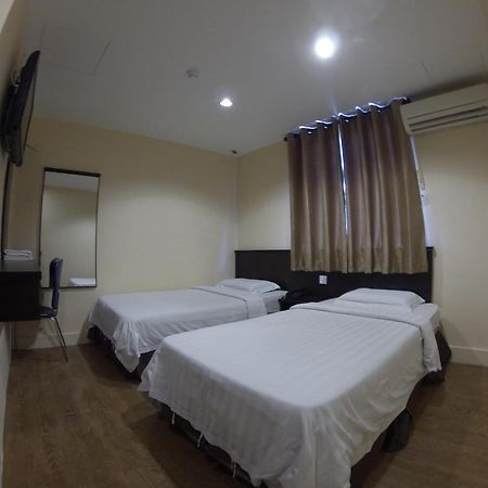 Hotel Kinabalu Kota Kinabalu Kültér fotó